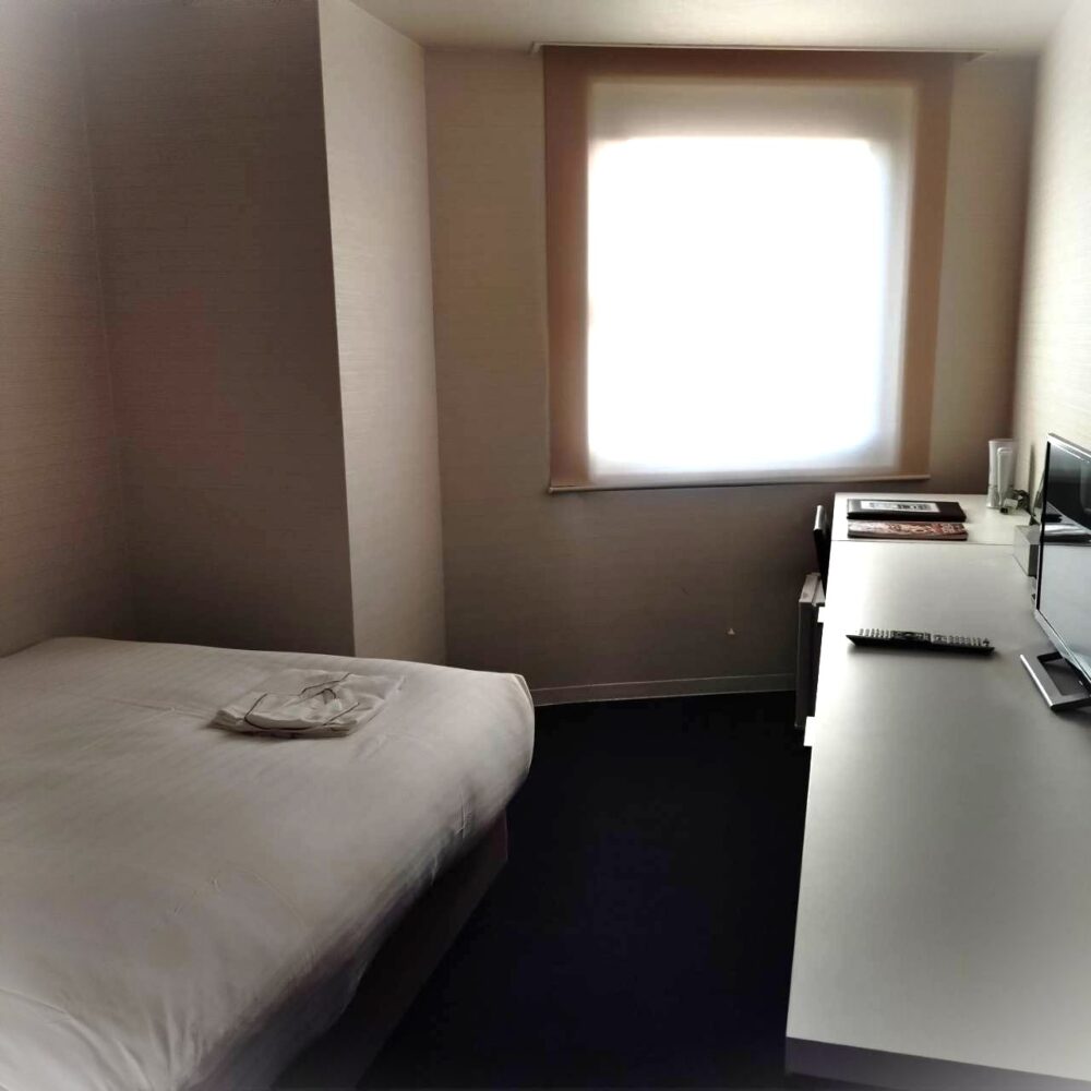 宿泊先の部屋の中